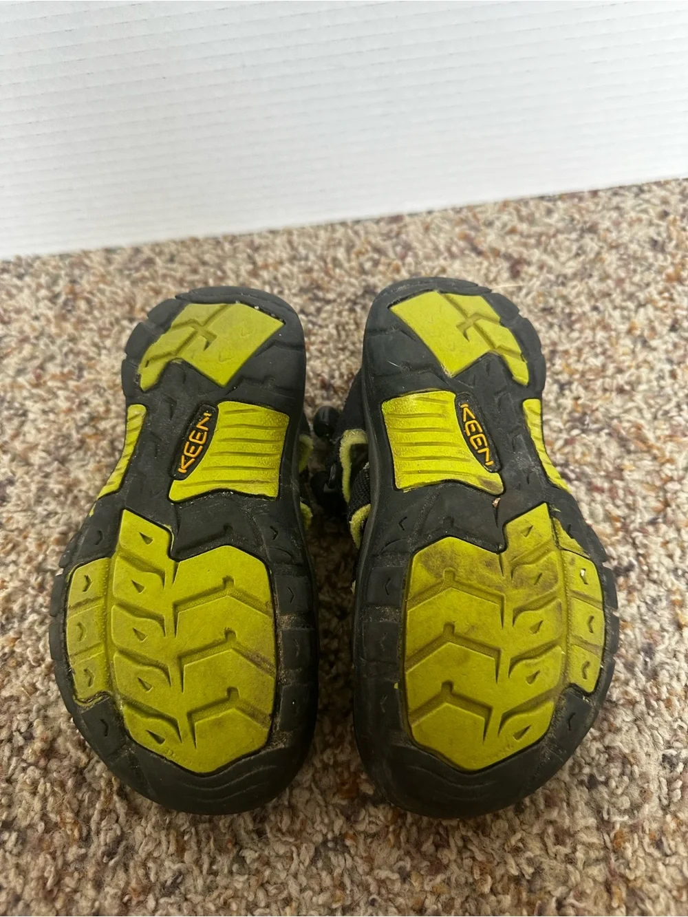 Keen Kids Black and Yellow Waterproof Closed-Toe Sandals